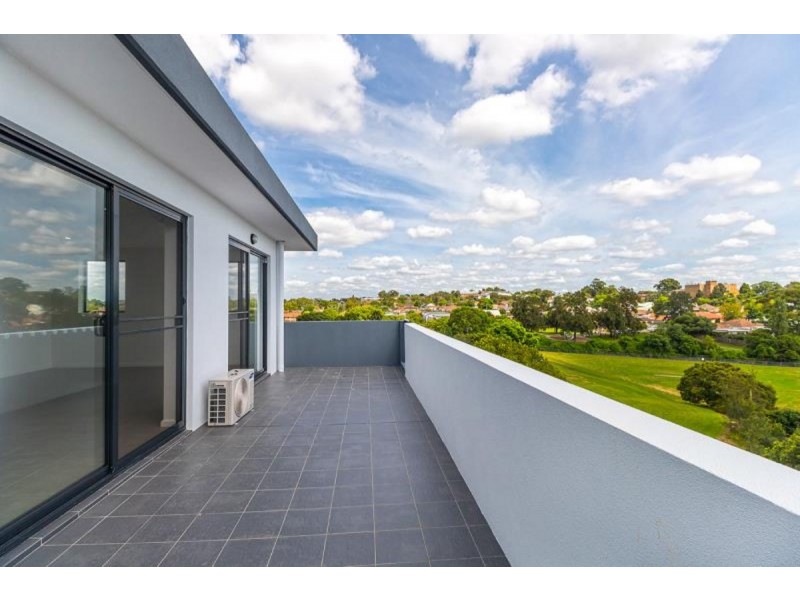 15/36-38 Blaxcell Street, Granville NSW 2142